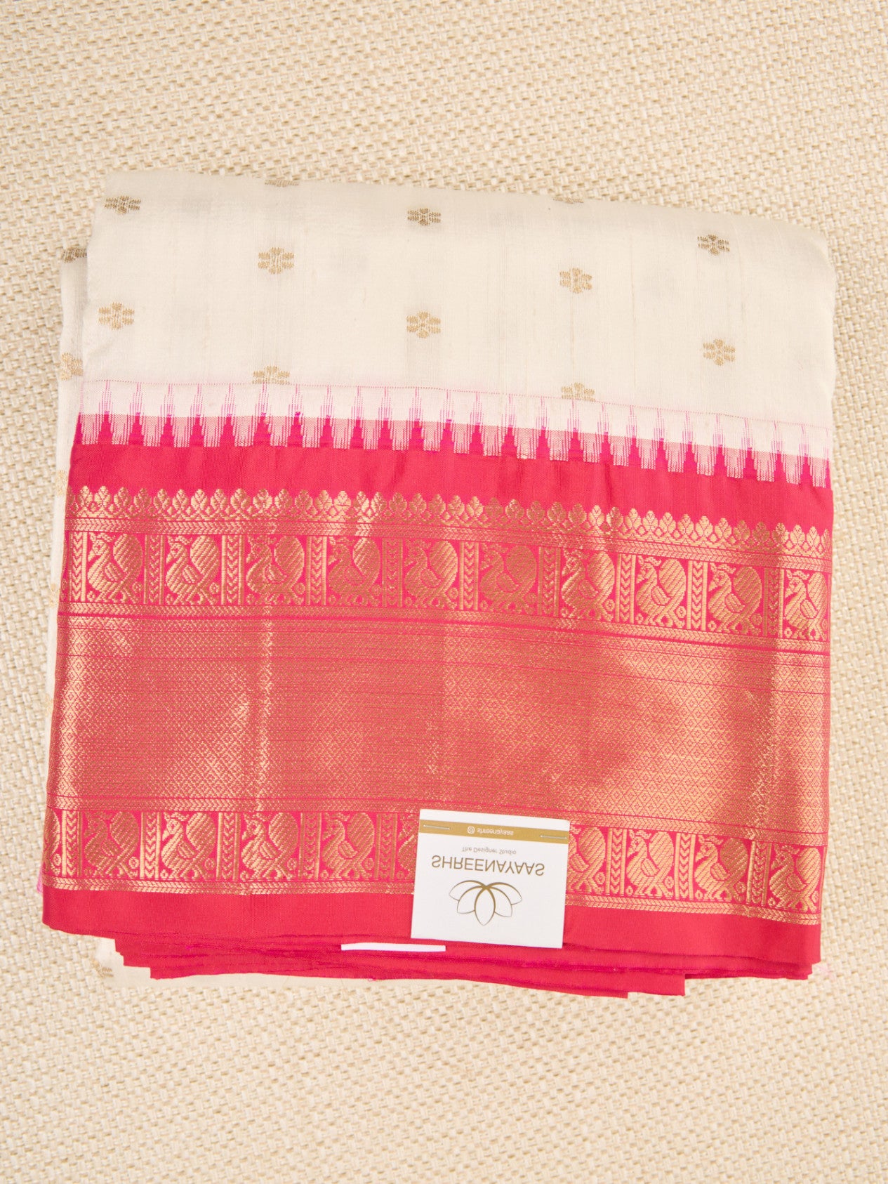 Pure Handloom Raw Silk with Elegant Kanchipuram Weaving Border