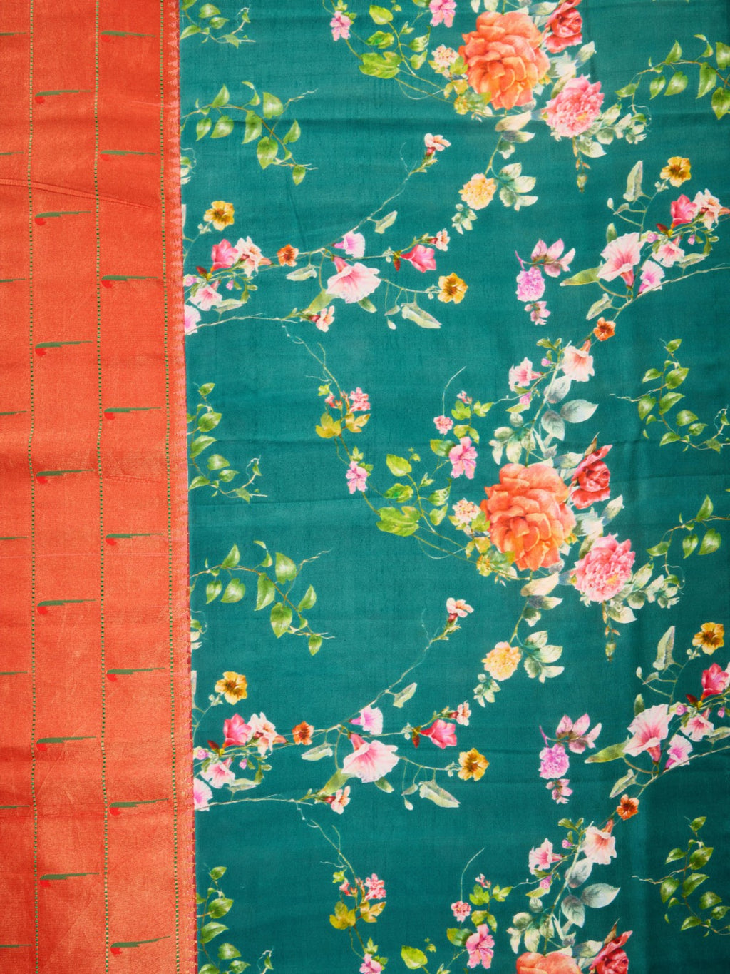 Pure Handloom Silk with Exquisite Digital Floral Prints & Paithani Muniya Border