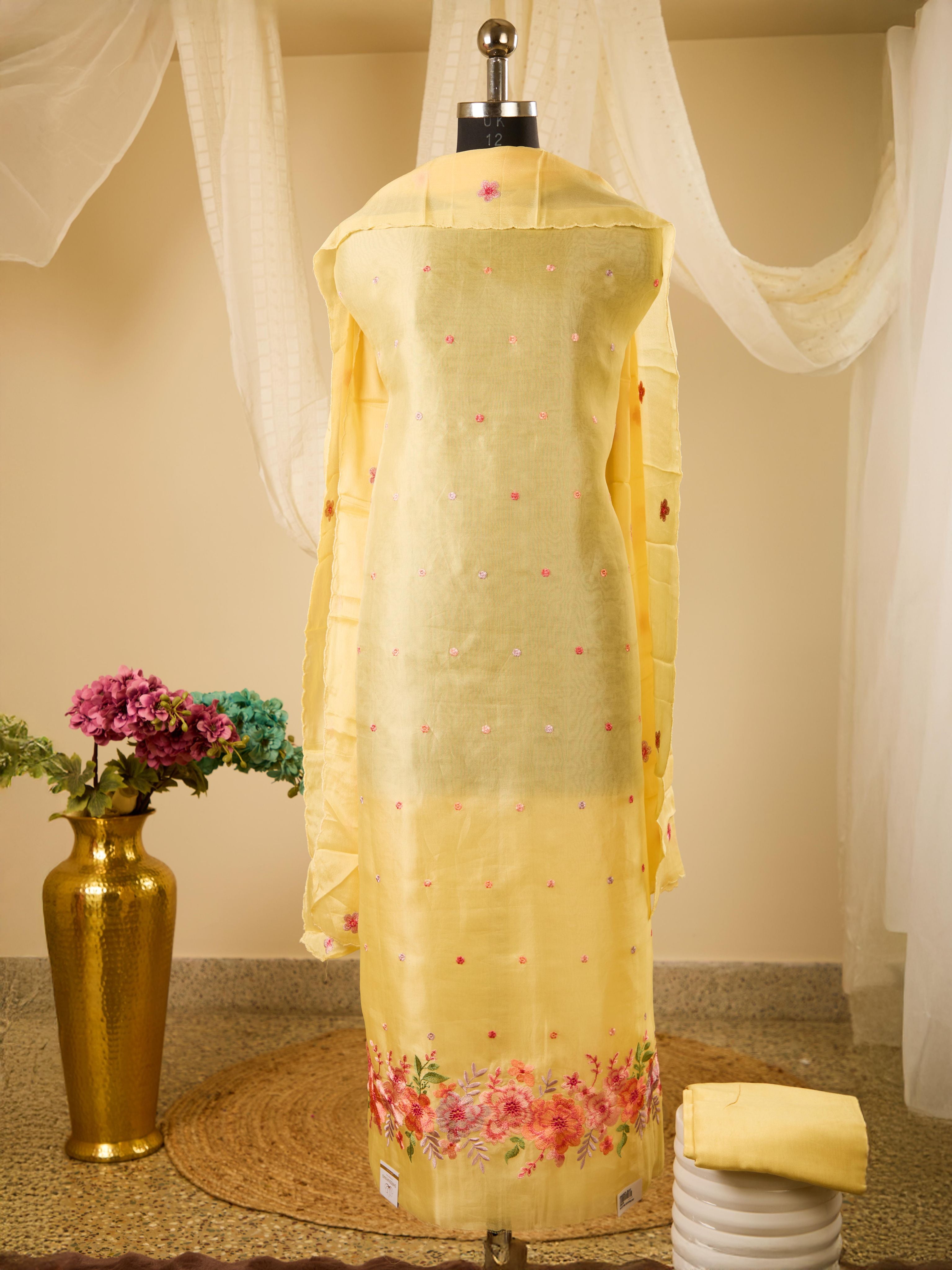Pure Organza Top with Beautiful Threadwork, Paired with Santoon Bottom & Chiffon Dupatta with Embroidery