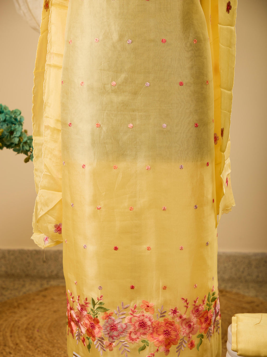 Pure Organza Top with Beautiful Threadwork, Paired with Santoon Bottom & Chiffon Dupatta with Embroidery