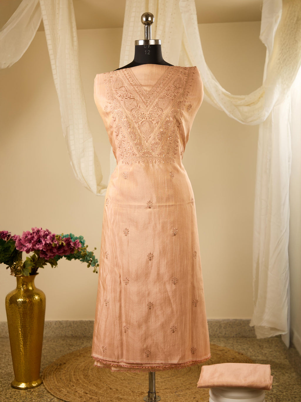 Tissue Linen Top with Embroidery, Paired with Plain Tissue Linen Bottom