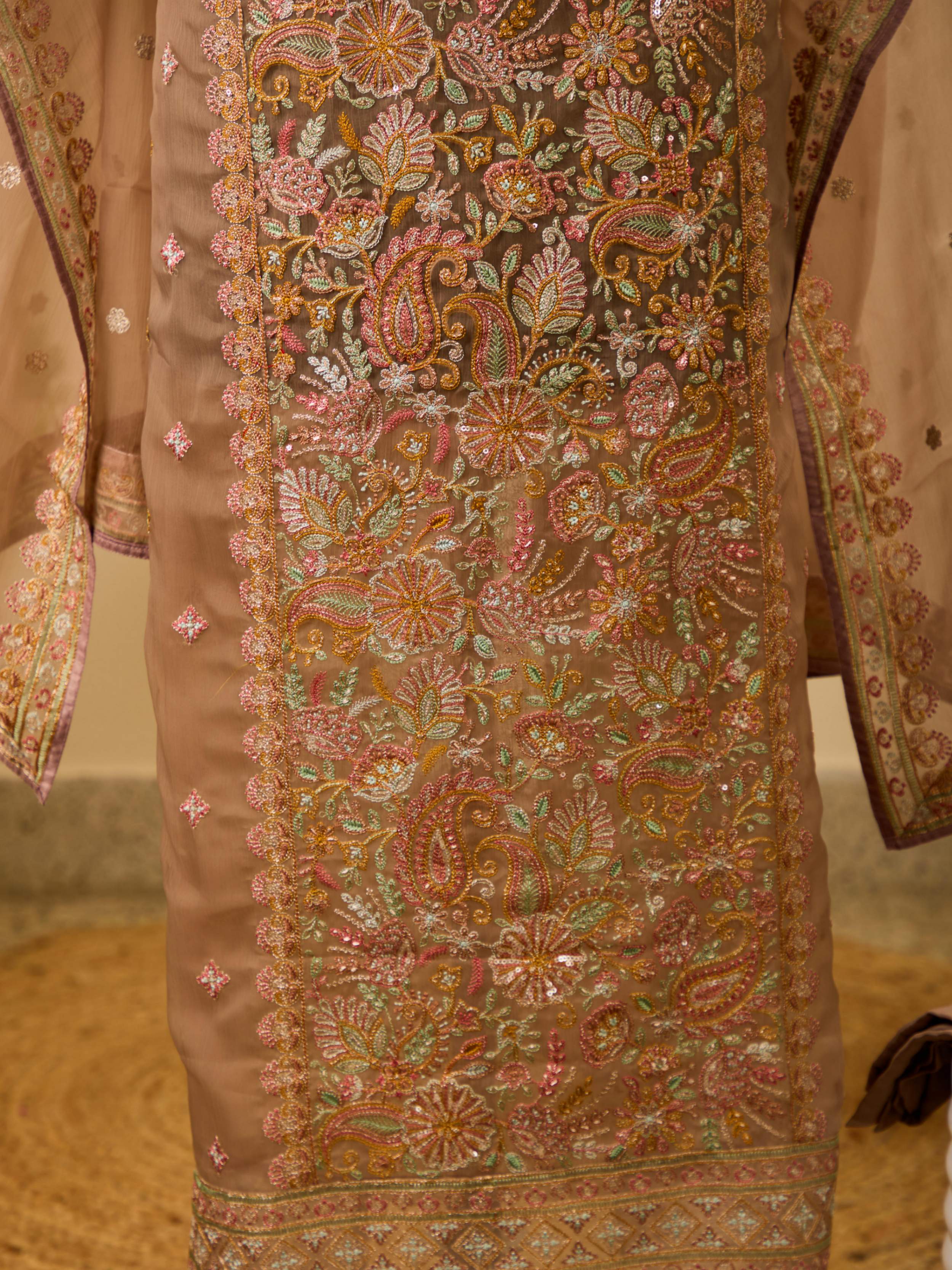 Viscose Chiffon Top with Beautiful Thread & Sequence Work, Paired with Plain Bottom & Chiffon Embroidery Dupatta